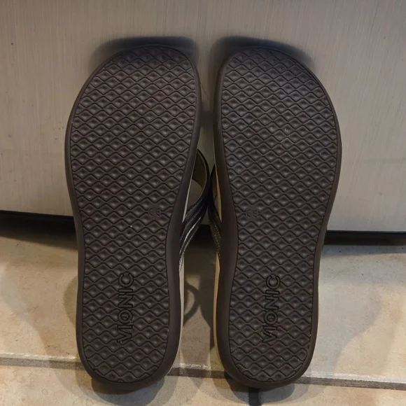 Vionic Aloe Metallic Brown Women's Thong Orthotic Sandals Size 10 - Picture 6 of 10